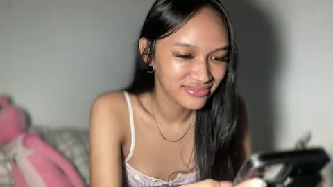 Snapshot of lilit_sensual chatting on July 12, 4:53 pm Chloe online show from July 12, 4:53 pm