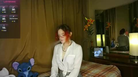 Snapshot of lilitdays chatting on September 21, 7:04 pm LilitDays online show from September 21, 7:04 pm