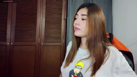 Lilith online show from November 4, 3:49 am