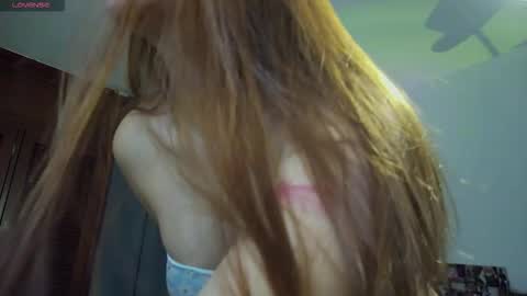 Snapshot of lilith_cruzz chatting on February 12, 3:56 am Lilith online show from February 12, 3:56 am