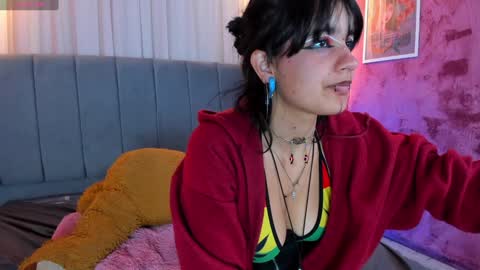 lilith_hart_ online show from February 4, 1:13 am