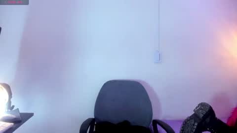 Snapshot of lilith_libelula chatting on June 25, 11:37 am lilith_libelula online show from June 25, 11:37 am