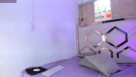 Snapshot of lilith_libelula chatting on June 29, 12:05 pm lilith_libelula online show from June 29, 12:05 pm