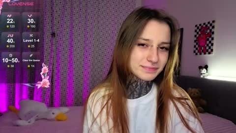 Snapshot of lilith_poison chatting on October 19, 6:08 pm lilith_poison online show from October 19, 6:08 pm