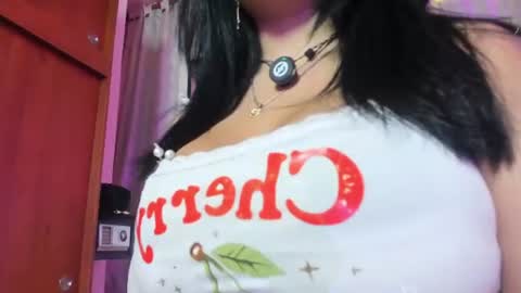 Snapshot of lilith_salvatoree chatting on June 24, 12:53 am Lilith Salvatore online show from June 24, 12:53 am