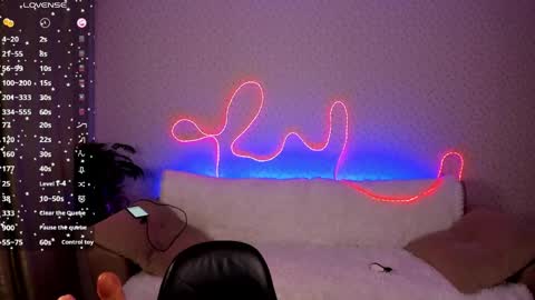Snapshot of lilith_sora chatting on April 26, 9:23 pm Lilith online show from April 26, 9:23 pm
