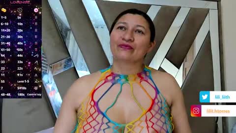 liliINDEPENDENT MODEL online show from October 2, 8:49 pm