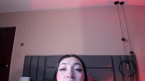 Snapshot of lilithesme chatting on November 13, 11:03 pm LilithEsme online show from November 13, 11:03 pm