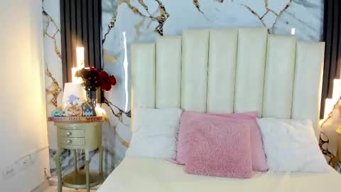 Lilith  online show from October 21, 5:19 am