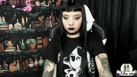 Snapshot of lilithmoon666 chatting on December 12, 2:15 am online show from December 12, 2:15 am