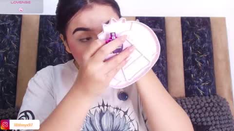 lilithnyx_x online show from May 19, 2:45 pm