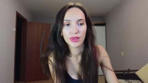 Snapshot of lillian_clark7 chatting on October 18, 12:17 pm Lillian online show from October 18, 12:17 pm