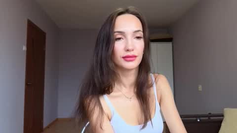 Snapshot of lillian_clark7 chatting on October 31, 6:58 am Lillian online show from October 31, 6:58 am