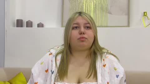 LillianHaig online show from December 22, 6:59 pm