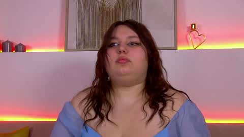 LillianHaig online show from January 24, 8:00 pm