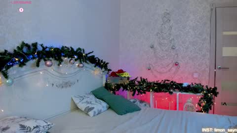 LilliMoore online show from January 9, 11:50 pm