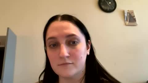 Snapshot of lillunaluv chatting on May 13, 12:30 am lillunaluv online show from May 13, 12:30 am