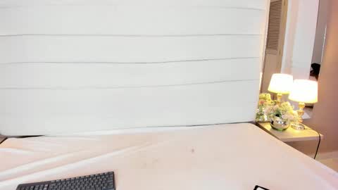 Lizeth follow me in my igimlilycute 3 online show from September 18, 4:14 am