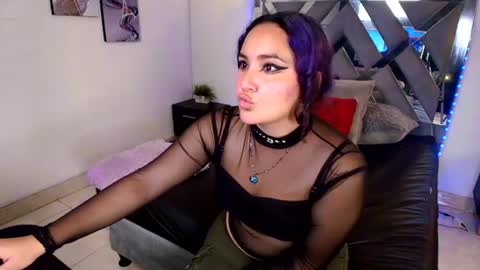   online show from June 30, 11:00 am
