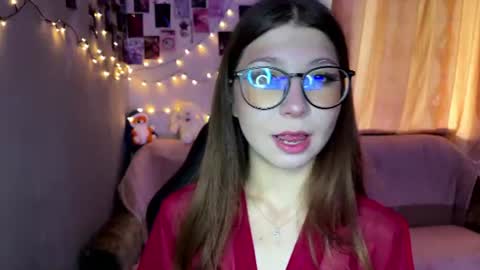 Snapshot of lilly_lilithh chatting on July 9, 3:21 am Lilith online show from July 9, 3:21 am