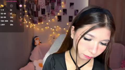 Snapshot of lilly_lilithh chatting on August 3, 3:38 am Lilith online show from August 3, 3:38 am