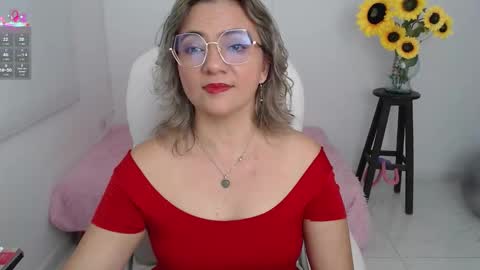 Lilly online show from September 21, 2:08 pm