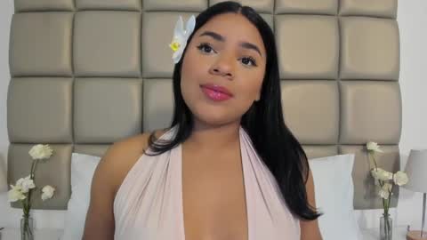 Snapshot of lilly_williamss chatting on June 6, 4:17 am Lilly online show from June 6, 4:17 am