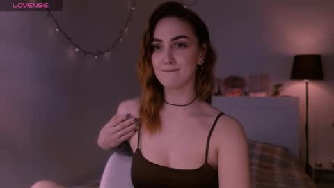 LillyFarey online show from October 21, 6:41 pm