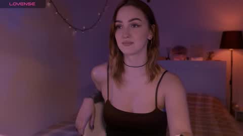 LillyFarey online show from October 26, 5:52 pm