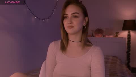 LillyFarey online show from November 5, 6:41 pm