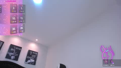 Lilly online show from September 20, 1:12 pm