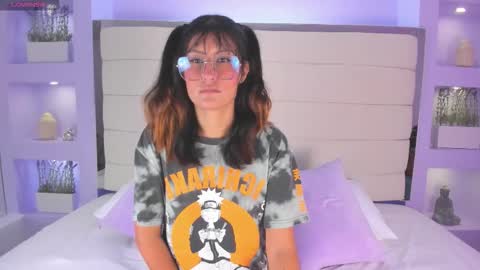 Lilly  online show from November 25, 11:43 am