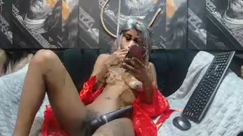 Snapshot of lilmissbaddiexxx chatting on June 25, 10:58 pm lilmissbaddiexxx online show from June 25, 10:58 pm