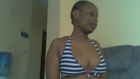 lilpretty16 online show from June 18, 9:14 am