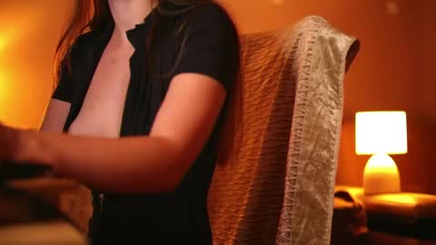 liltightbabe online show from June 6, 5:50 pm