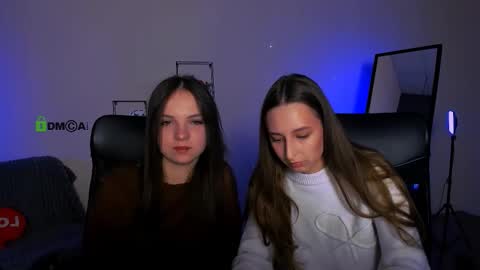 lilu_pink online show from September 26, 5:44 am