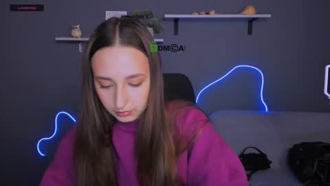 lilu_pink online show from October 2, 5:36 am