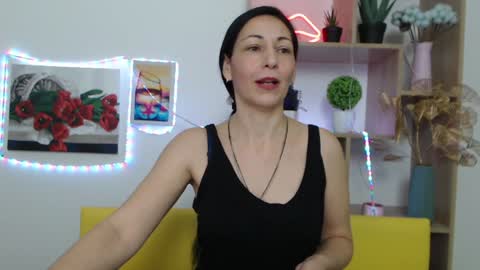 lilugrants online show from January 18, 10:06 pm