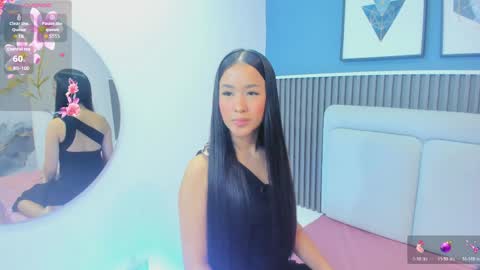 Snapshot of lily__star chatting on May 16, 3:25 am lily online show from May 16, 3:25 am