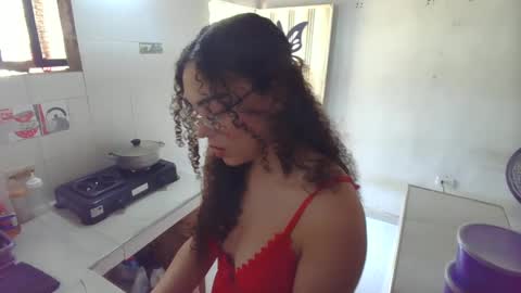 lily_anal_squirt online show from February 18, 4:16 pm