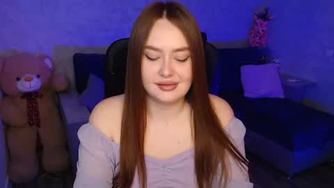 lily_baker_ online show from February 12, 4:13 pm