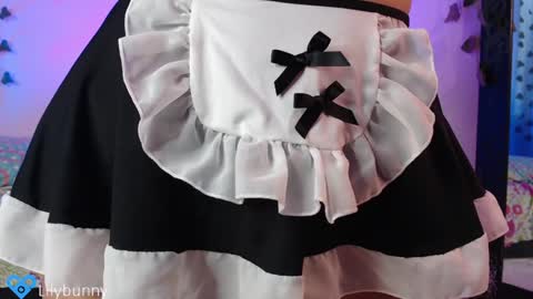 Snapshot of lily_bunny_1 chatting on January 30, 5:17 pm Fansly LilyBunny- help me reach 50 thumbs up online show from January 30, 5:17 pm