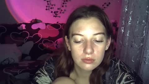 lily_ember online show from November 13, 7:35 pm