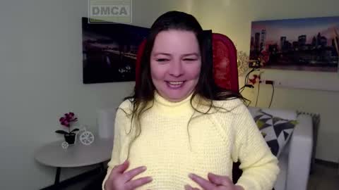 Lily online show from December 4, 5:06 am