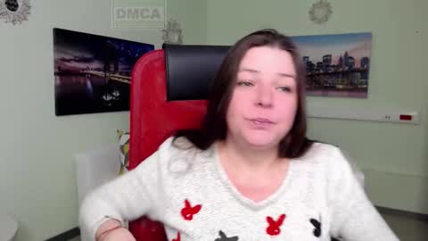 Lily online show from February 11, 4:50 am