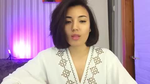 Lily online show from October 5, 12:36 pm