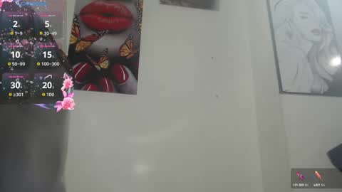 LILY online show from October 14, 3:46 pm