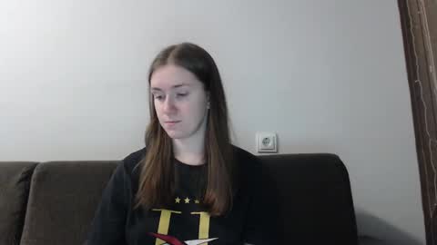 lily_love_x online show from January 9, 1:50 am