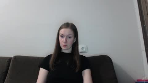 lily_love_x online show from March 26, 10:37 pm