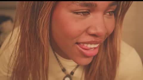 Lily Miiller online show from February 4, 11:09 pm